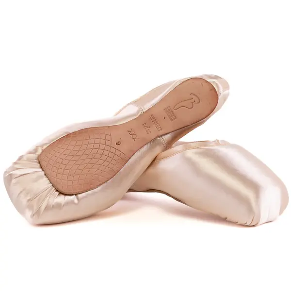 Bloch Synthesis, stretch ballet toes