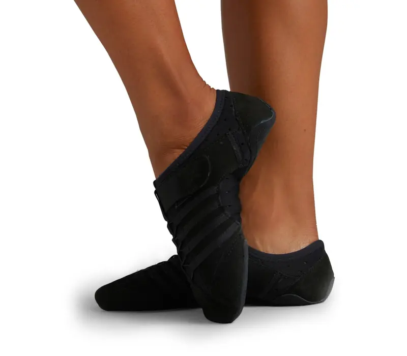 Capezio Jag PP16, women´s jazz shoes Capezio Jag PP16, women´s jazz shoes - Black