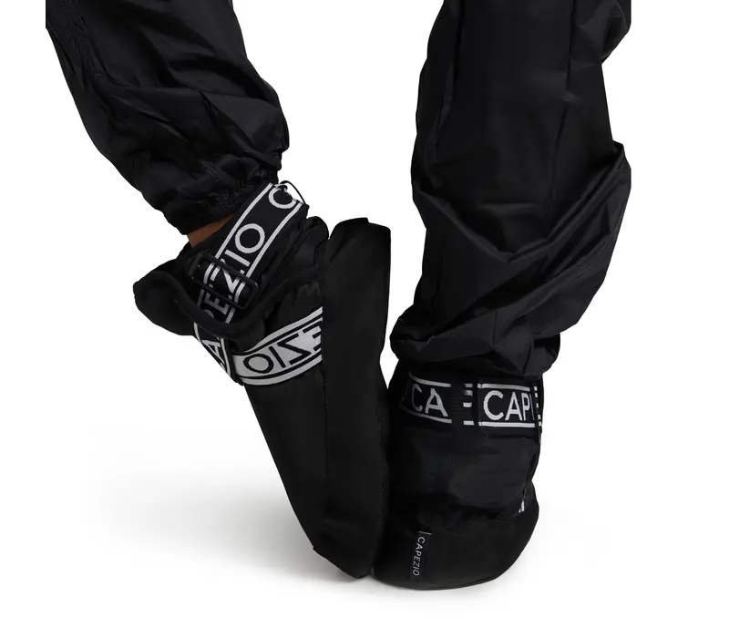 Capezio Varsity children’s Bootie - Black