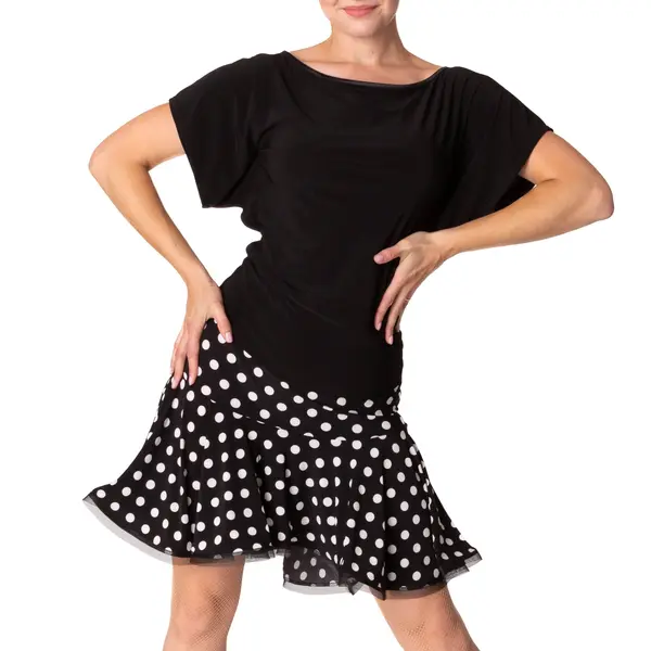 Women's skirt on latino basic dotted