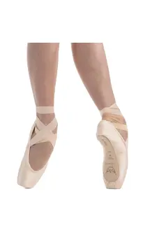 So Danca Alina III, pointe shoes with short V cut box