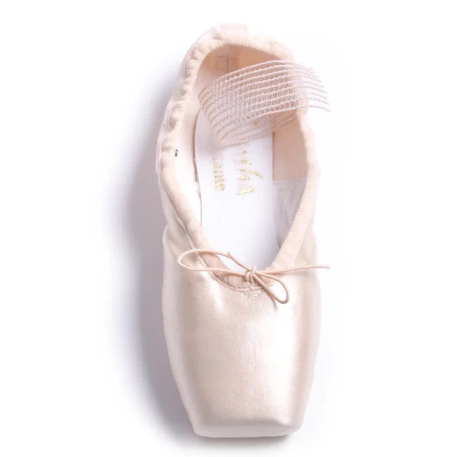Sansha Debutante D101S, childrens pointe shoes for beginners Sansha Debutante D101S, childrens pointe shoes for beginners