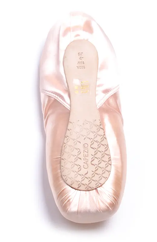 Capezio Ava pointe shoes for students, hard insole