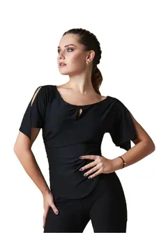 Grand Prix Fiji, ladies' dance blouse