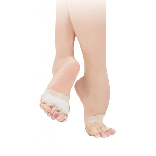 Sansha Graham, foot thongs for kids