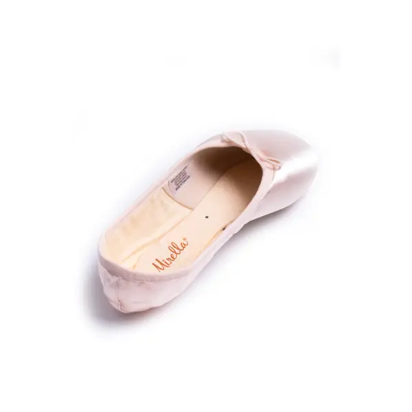 Mirella Whisper pointe shoes