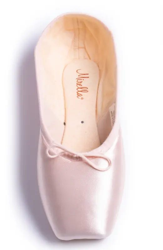 Pointe Shoes