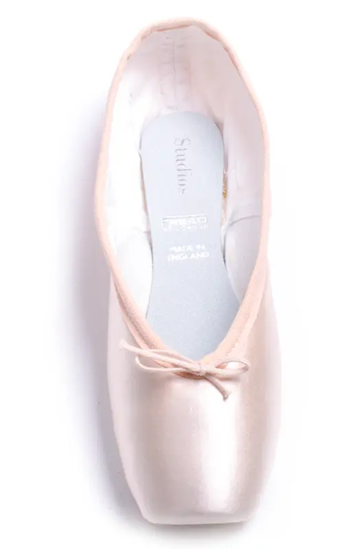 3 Freed of London Studios Pointe Shoes size 2 2.5 4 3.5 
