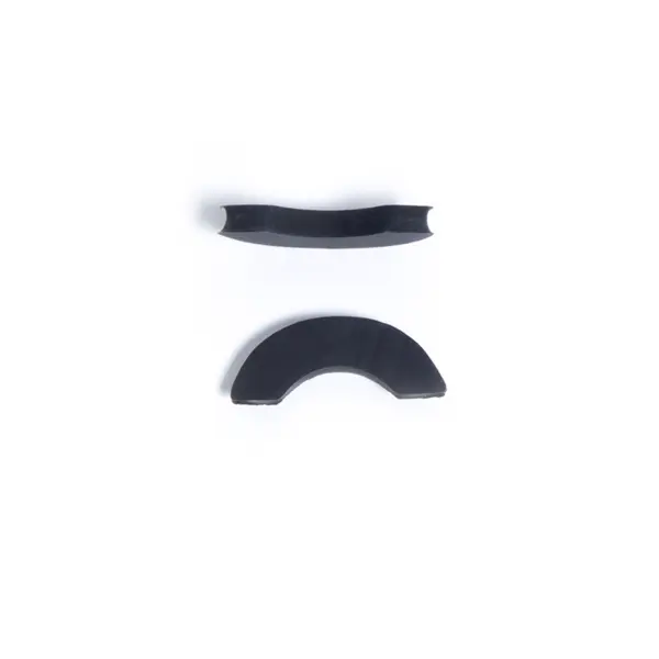 Gel arch for ballet pointe shoes for a shorter big thumb